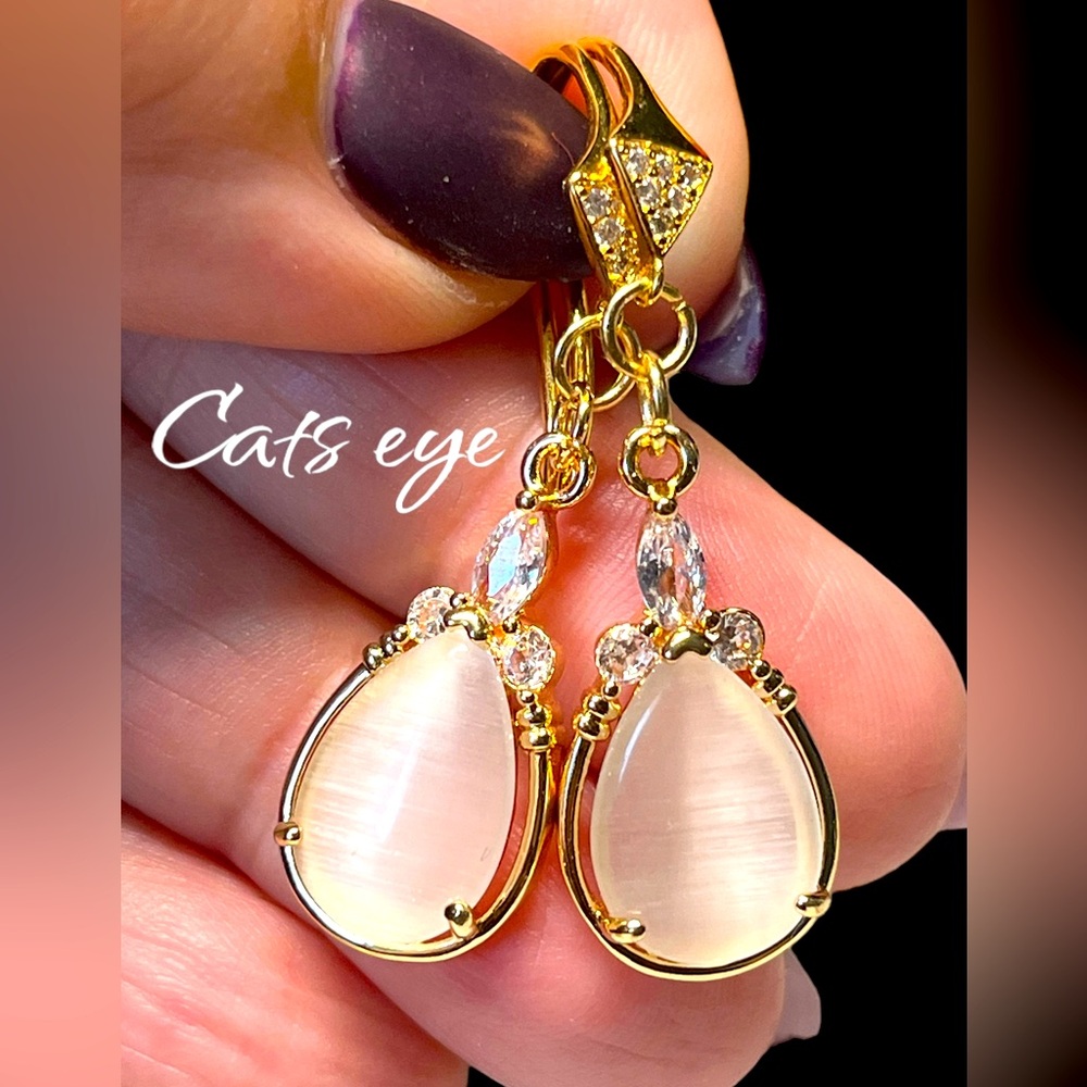 🦋925 plated drop earring gorgeous CZ ZIRCON cats eye-women wedding anniversary